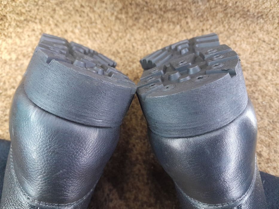 Чоботи високі,утеплені Svit 43 розмір.