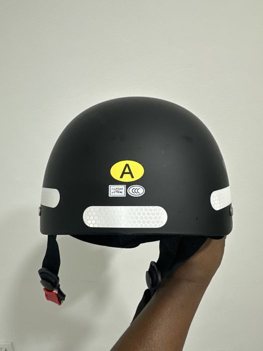 Capacete para trotinete eletrica novo