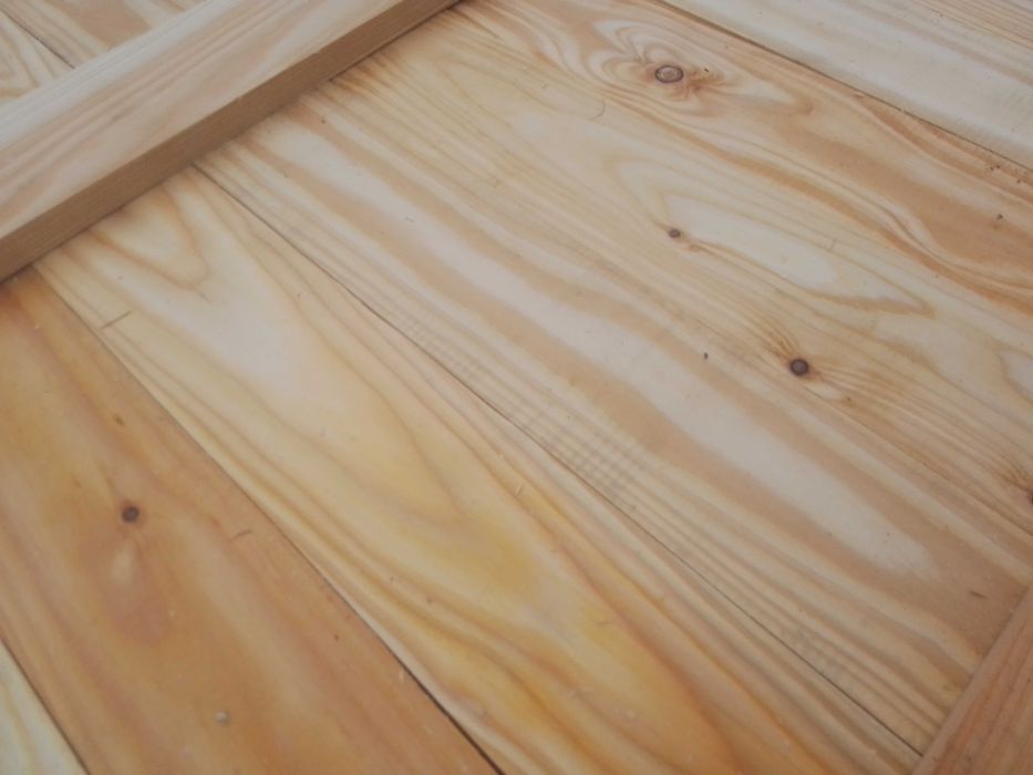 Modrzew - Nowa deska podłogowa 1200 mm