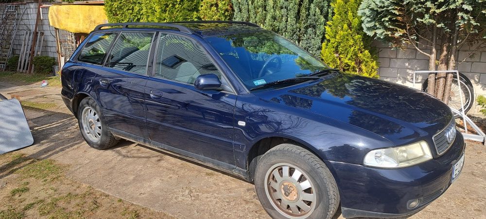 Audi A4 B5 1.8 Benzyna