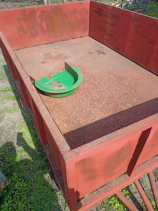 Причіп для трактора, самосвала, самоскид