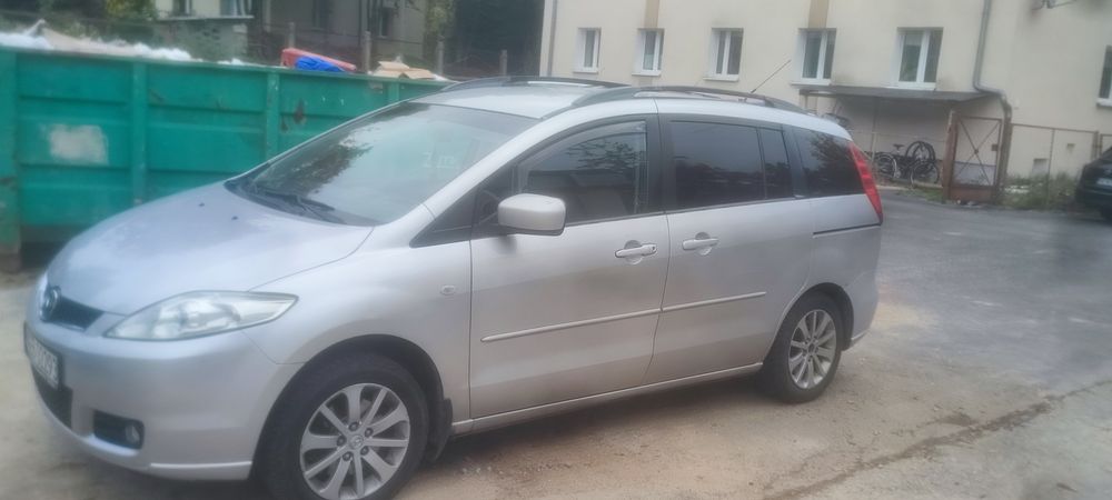 Mazda 5