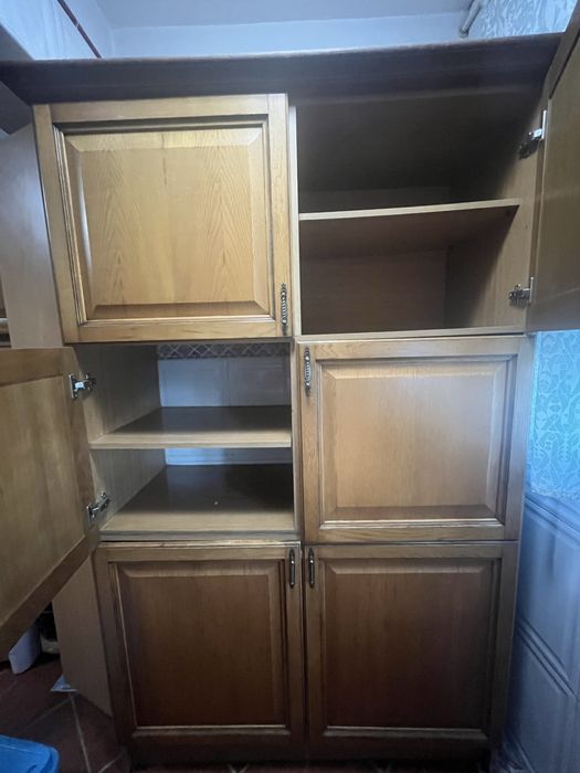 Movel de cozinha e despenseiro