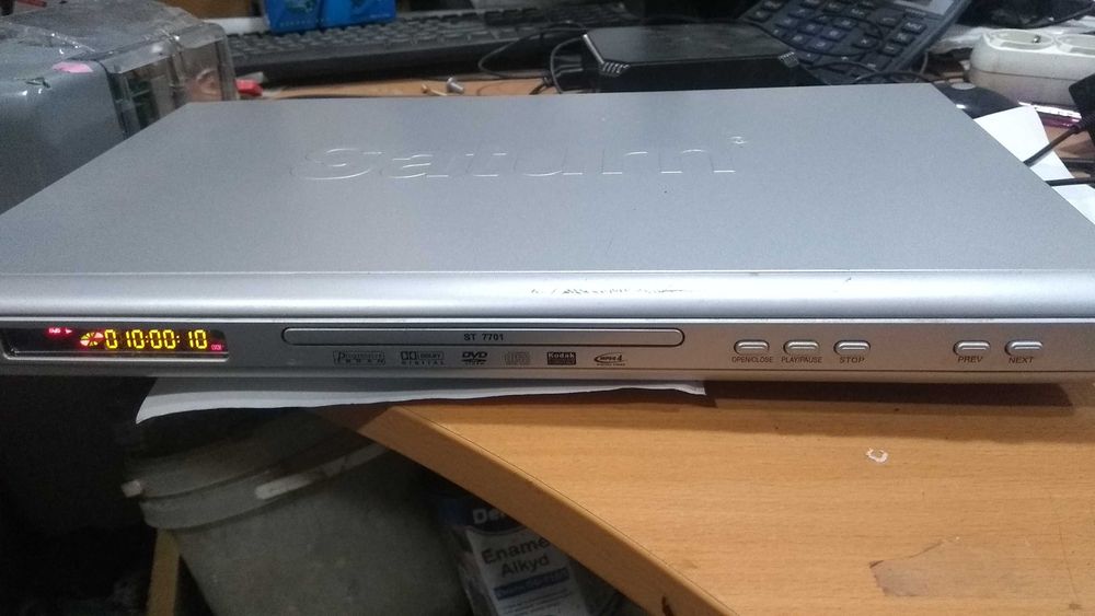 DVD проигрователь Saturn