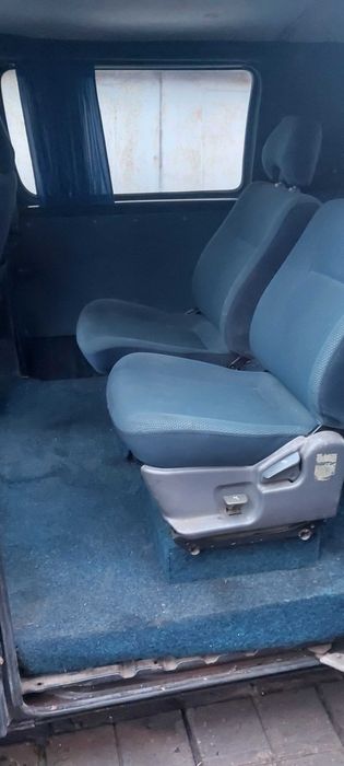 СРОЧНО ! Продам повнопривідний Toyota Hiace 2008 р