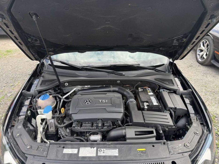 Продам Volkswagen Passat B7 2015