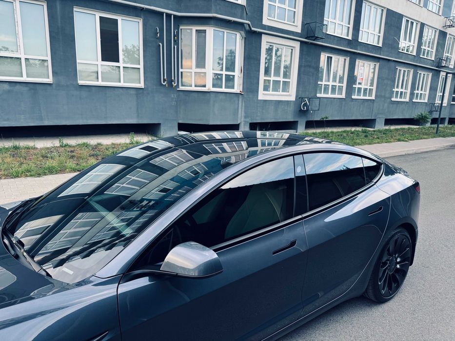 Tesla Model 3 2023 VIN 5YJ3E1EC6PF694499 фото оголошення 3 з 24
