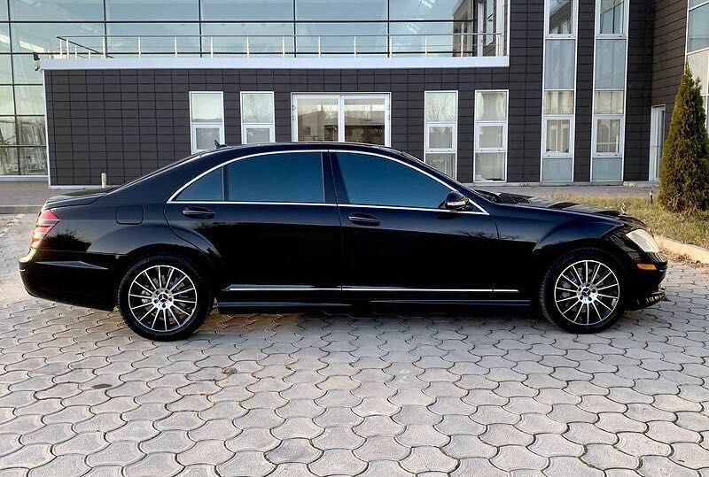 Автомобіль Mercedes S550 4matic W221