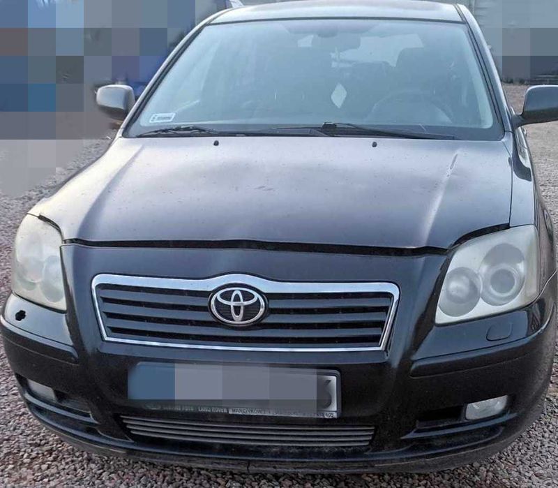 Części Toyota Avensis 4D4 2.0 diesel kolory