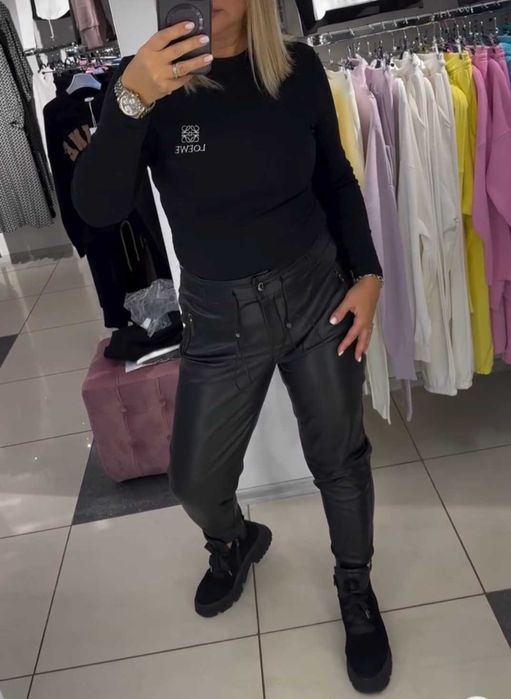 Жіночі штани з екошкіри