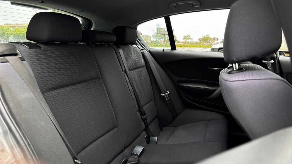 BMW 116d LCI (Em excelente estado)