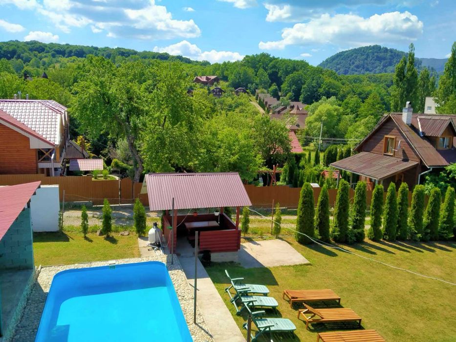 Продається база відпочинку в Шаянах