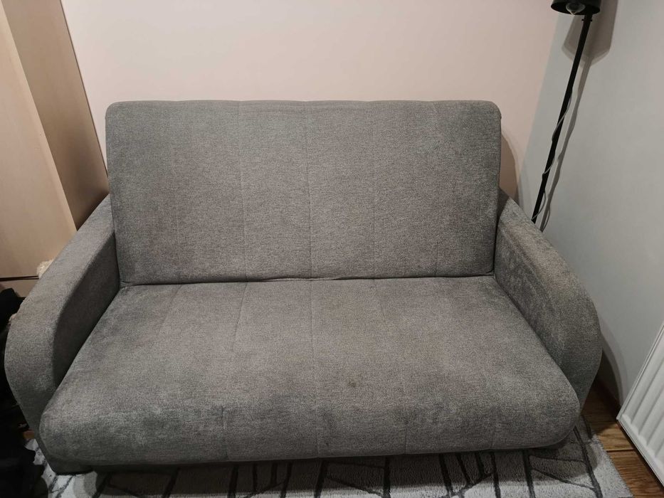 Sofa rozkładana duosobowa