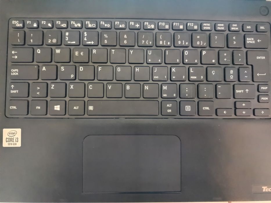 Toshiba Dynabook Portable / i3 10th gen / 16GB RAM / NVMe 256GB64564401481346122