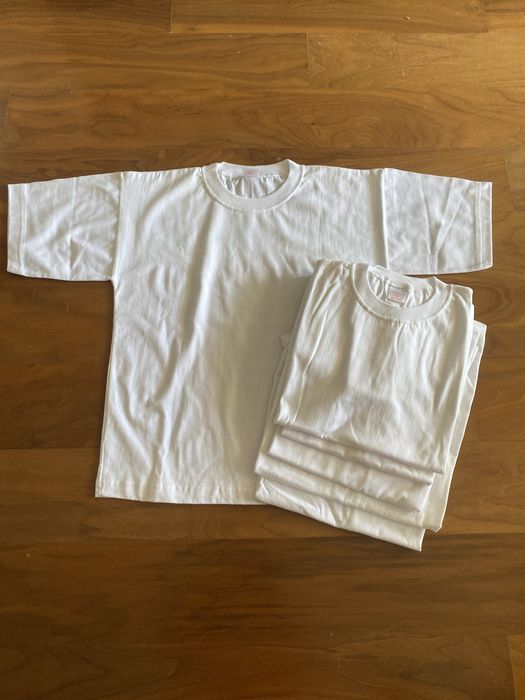 T.Shirts de algodão nunca usadas