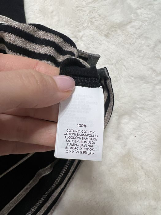 Brunello Cucinelli Чорна футболка в смужку оригінал