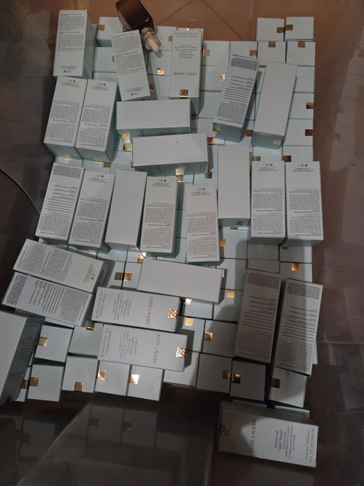 Este Lauder Dior oferta dla firm