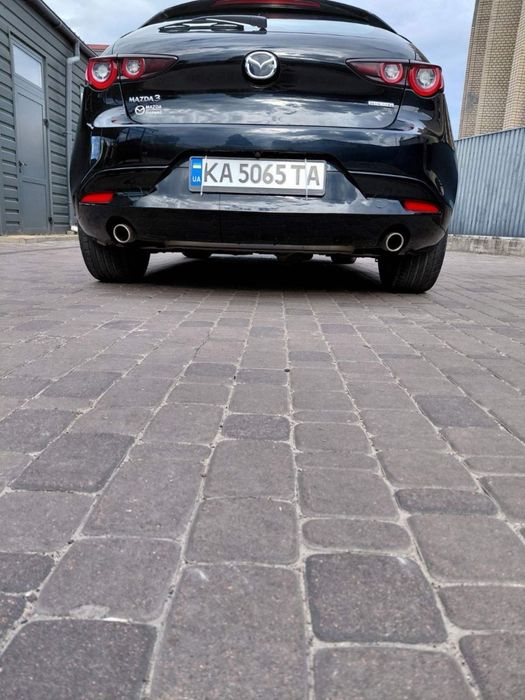 Mazda 3 (2022 року)