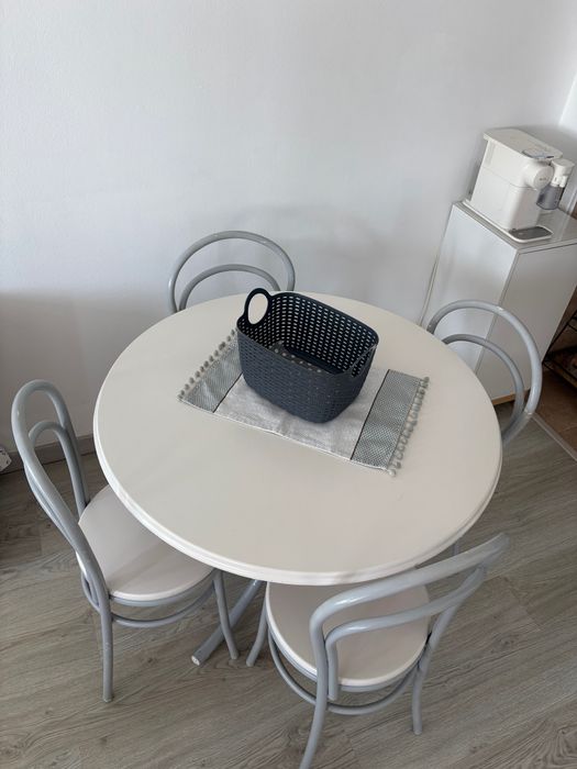 Mesa redonda para cozinha