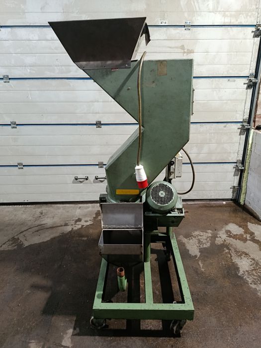 Młyn kruszarka do tworzyw sztucznych PCV Getecha D8750 1.5kw
