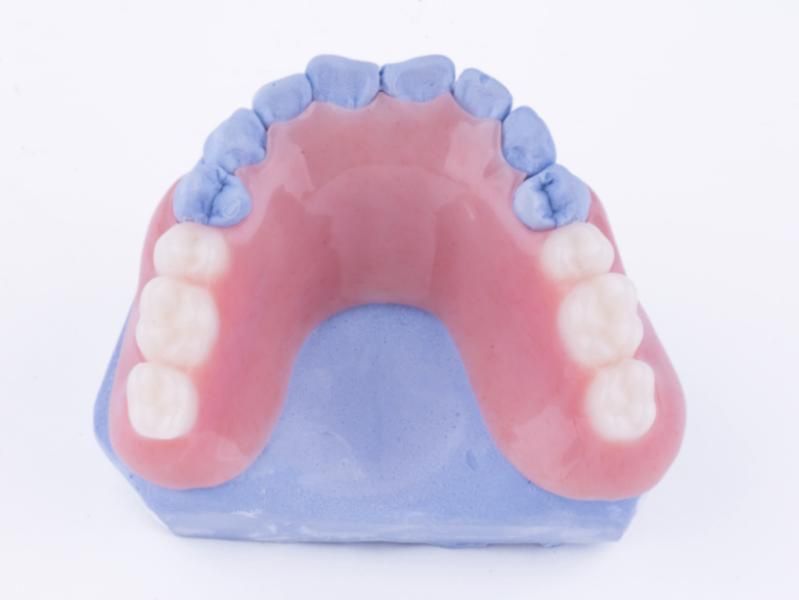 Съемное протезирование с выездом на дом