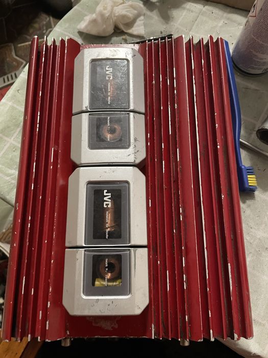 Підсилувач 6х канальний виход 6 вхід 4 канала