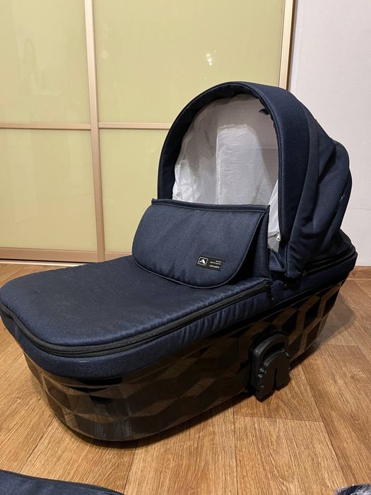 Коляска adamex chantal (адамекс шанталь) 2 в 1
