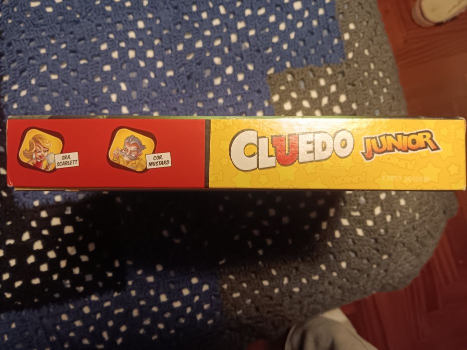 Cluedo junior "O caso do brinquedo partido