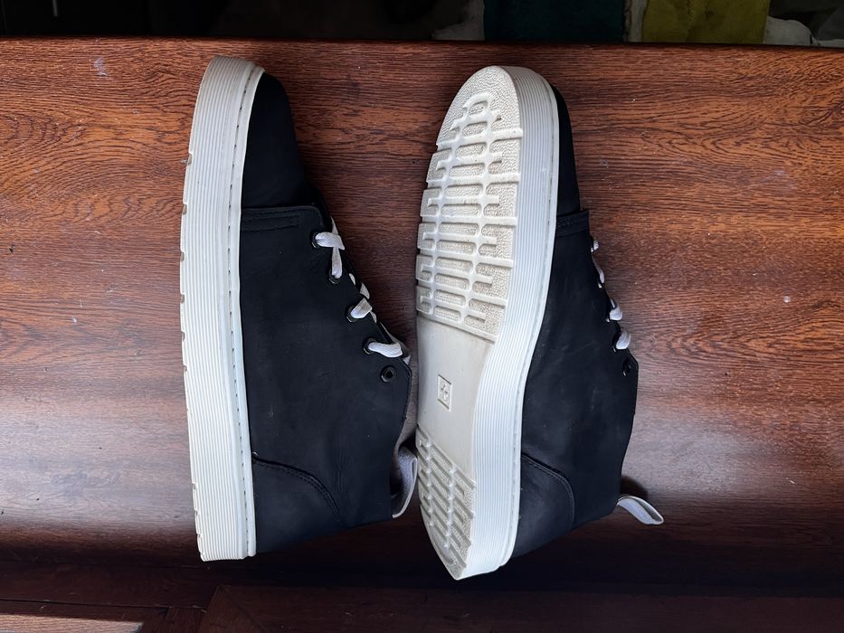 Практично нові  кросівки  кеди 45 розмір Dr.Martens оригінал