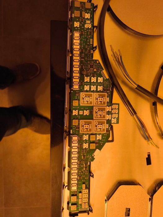 Zestaw elektroniki do płyty indukcyjnej Siemens iQ700