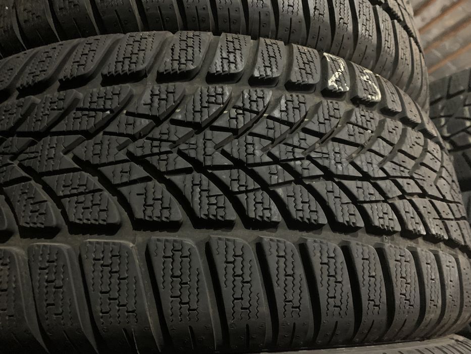 Шини б/у зима 225/50-R17 Dunlop Winter Sport 4D RSC
