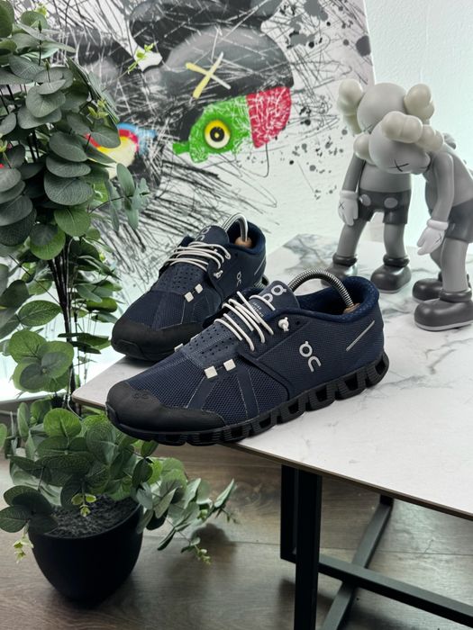 Кросівки On Cloud 5 42.5 розмір Е7679