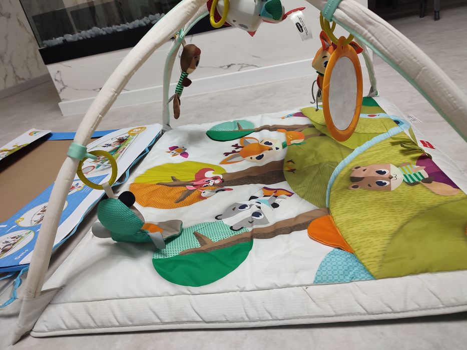 Коврик розвиваючий