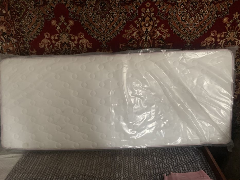 Продам матрац 200 на 80 НОВИЙ