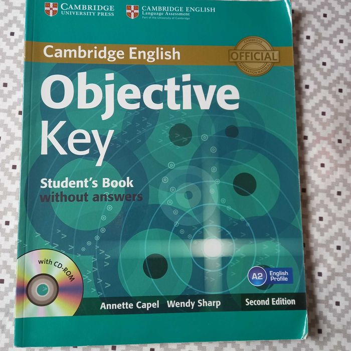 Objective Key student's book Cambridge com CD second edition