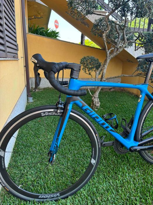Bicicleta carbono Giant TCR Advanced M