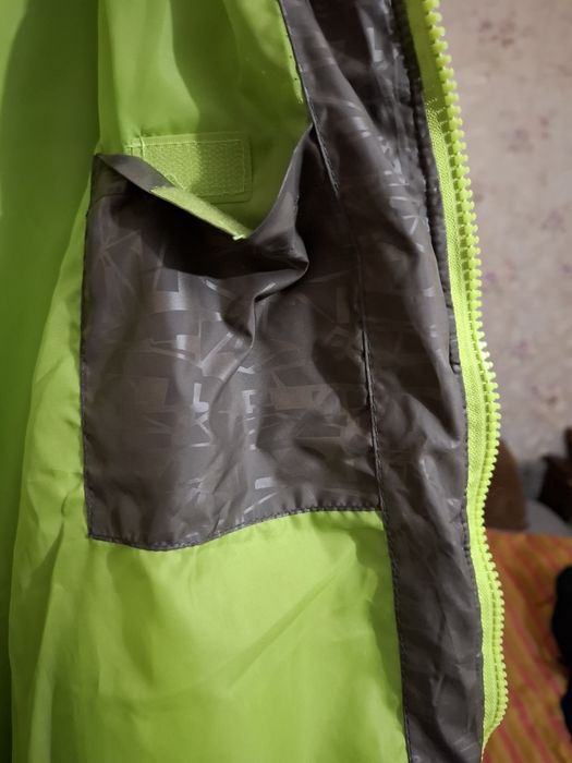 Чоловіча куртка спортивна весна -осінь, розмір 48/ 170