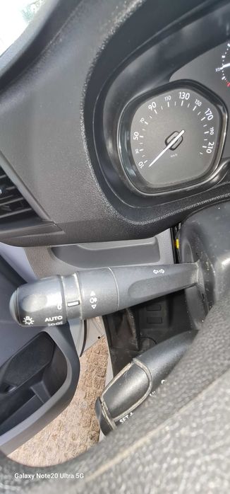 Opel Vivaro 3 lugares para venda ou possível troca por Elétrico