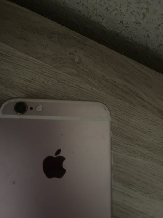 Iphone 6s в хорошому стані