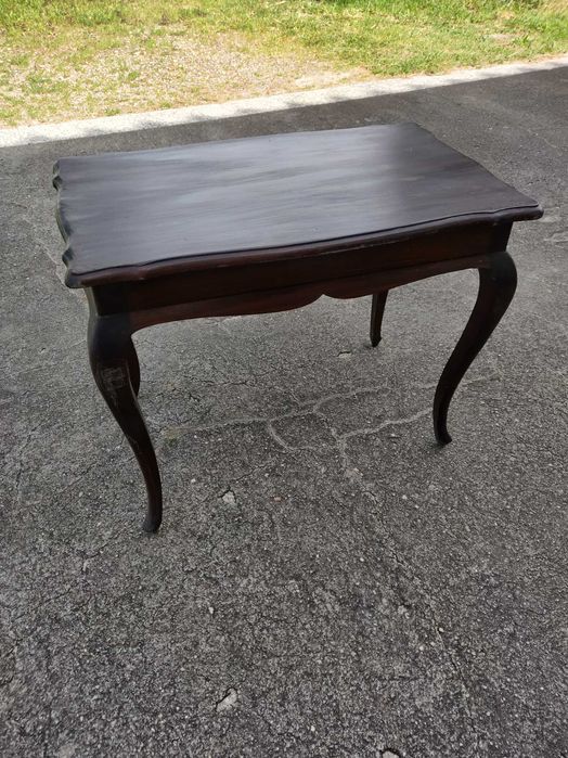 mesa de madeira antiga