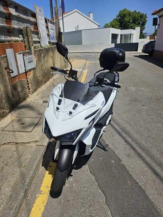 Para-Brisas Sym JetX 125cc 2026