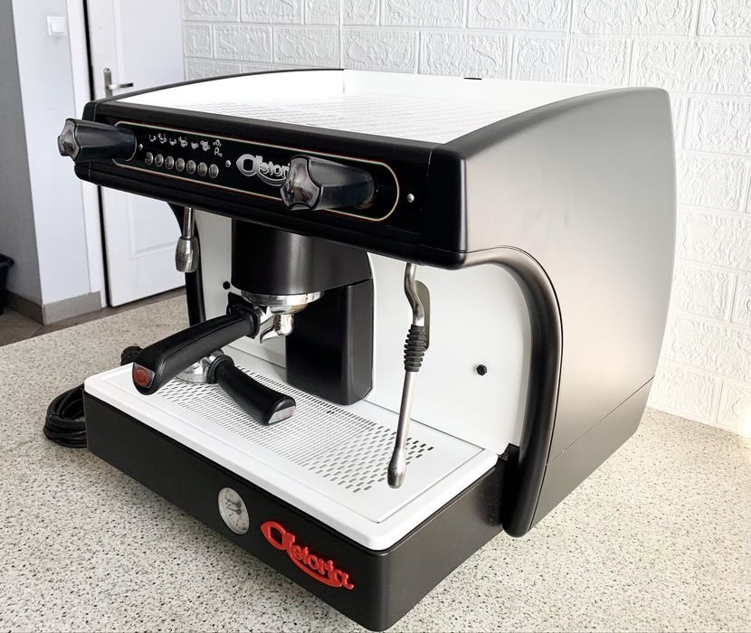 Profesjonalny kolbowy ekspres do kawy Astoria Gloria