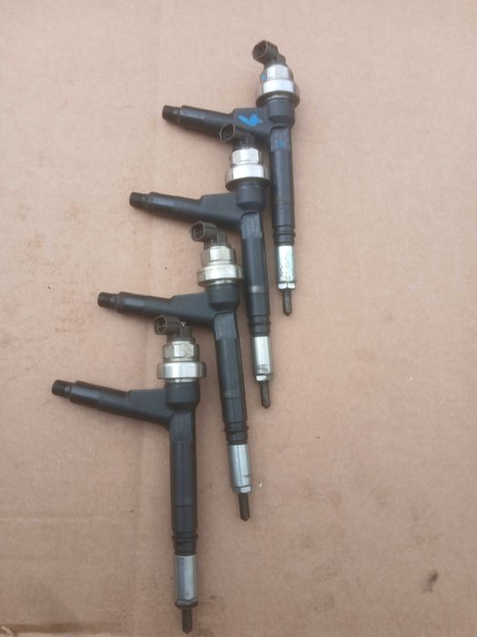 Wtryskiwacz wtrysk 1.7 CDTI Opel Astra H Corsa C Meriva A Combo C 8973138614