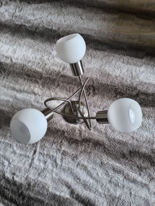 Candeeiro de teto cromado de 3 lâmpadas