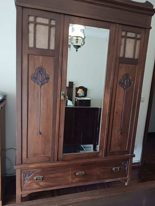 Um excelente guarda fatos