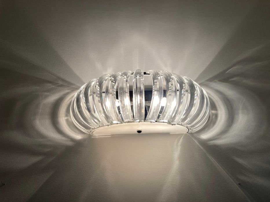 Kinkiet półokrągły z kryształami glamour