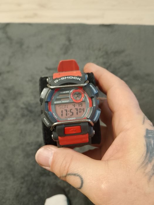 Casio g shock gd 400