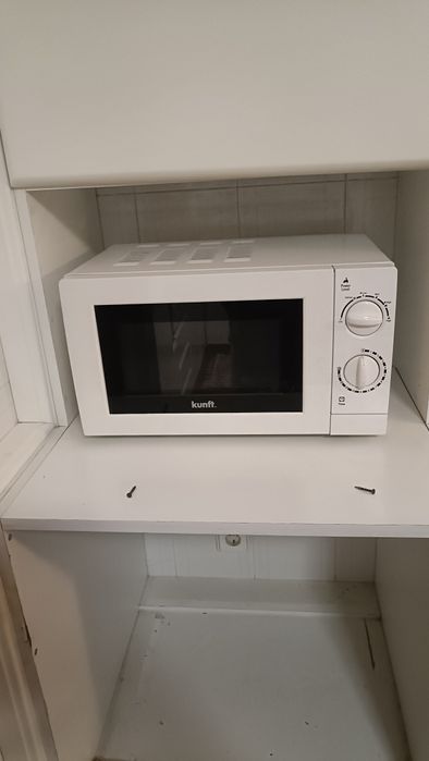 Vários eletrodomésticos