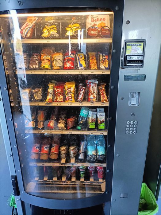 Vendo máquina de snaks