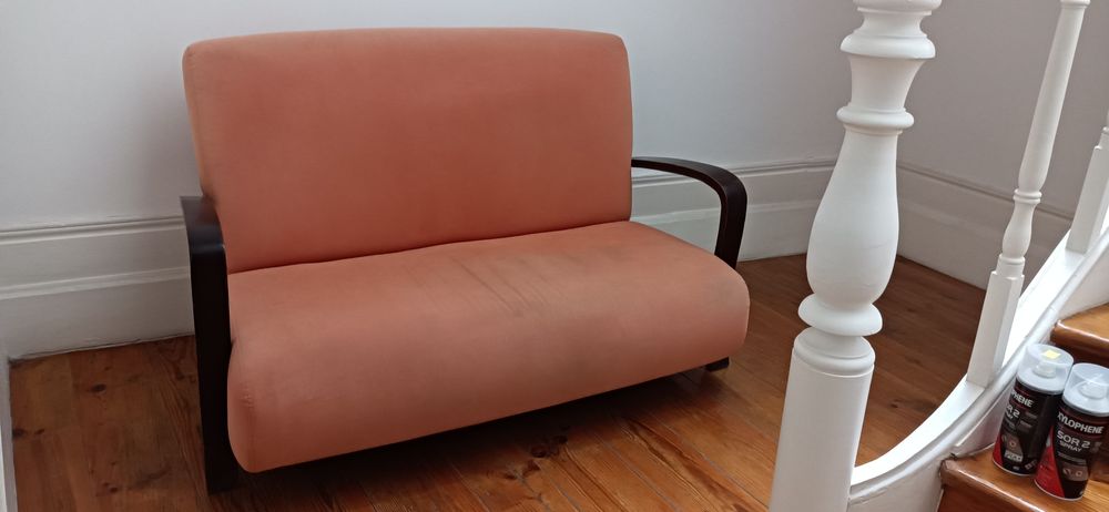 Sofá estilo arte deco